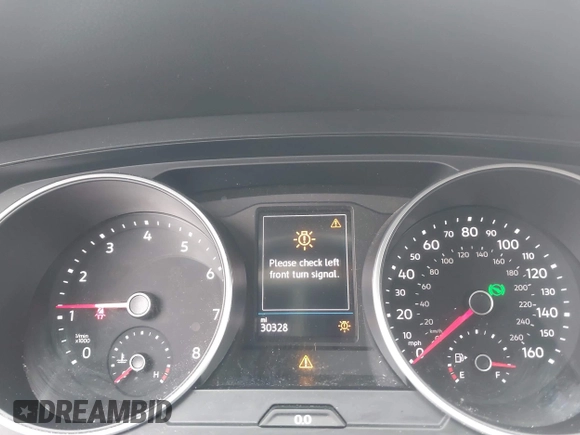 2018 Volkswagen Tiguan SEL с VIN 3VV3B7AX6JM213577, выставлен на аукционе IAAI как лот 42303230 с пробегом 30 328 миль миль и . История ставок и продаж доступна на DreamBid. Изображение 7.