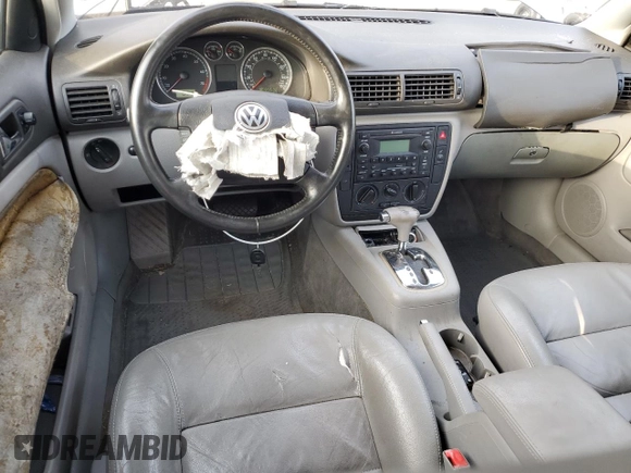 2003 Volkswagen Passat GLS z VIN WVWPD63B33P265784, wystawiony jako Copart lot #79492104 z przebiegiem 185 692 mil mil oraz Szkoda całkowita • Salvage title. Historia ofert i sprzedaży dostępna na DreamBid. Obrazek 8.