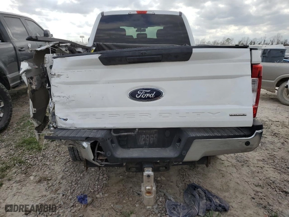 2017 Ford Super Duty F-250 SRW Lariat with VIN 1FT7W2BT8HEB89527, listed as a Copart auction lot 43821895 with 245,838 mi miles and Salvage Title. Bid and sale history available at carsss.com. Image 6.