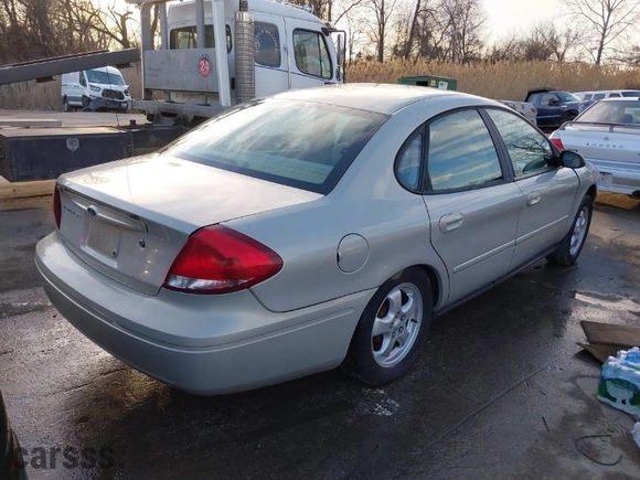 2007 Ford Taurus SE with VIN 1FAFP53U27A162126, listed as a IAAI auction lot 41544702 with NaN miles. Bid and sale history available at carsss.com. Image 4.