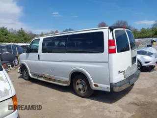2008 Chevrolet Express Passenger z VIN 1GAHG35K981127449, wystawiony jako IAAI lot #42062262 z przebiegiem 243 575 mil mil oraz . Historia ofert i sprzedaży dostępna na DreamBid. Obrazek 14.
