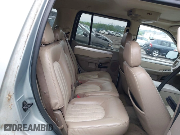 2005 Mercury Mountaineer with VIN 4M2DU86E25ZJ20760, listed as a IAAI auction lot 42512014 with 120,923 mi miles and . Bid and sale history available at DreamBid. Image 8.