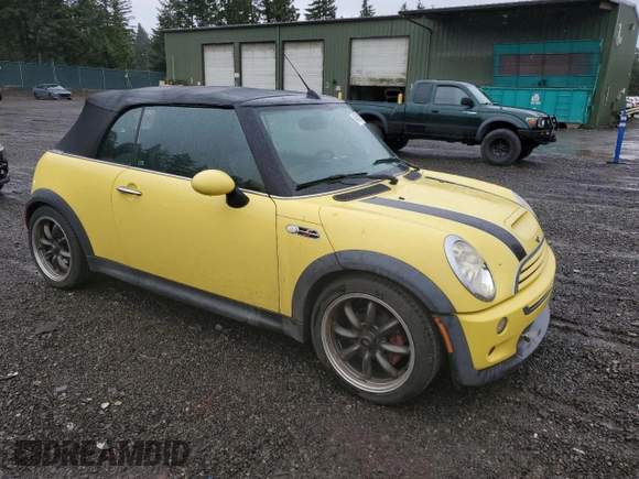 2005 MINI Convertible S with VIN WMWRH33475TF81762, listed as a Copart auction lot 46510115 with 139,199 mi miles and Salvage title. Bid and sale history available at DreamBid. Image 4.