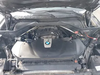 2015 BMW X6 xDrive50i with VIN 5UXKU6C54F0F94383, listed as a IAAI auction lot 41467773 with 114,560 mi miles. Bid and sale history available at carsss.com. Image 10.