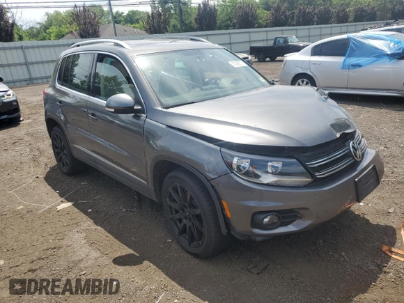 2013 Volkswagen Tiguan SE with VIN WVGBV7AX1DW009495, listed as a Copart auction lot 62289675 with Not provided miles and Salvage title. Bid and sale history available at DreamBid. Image 4.