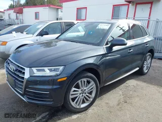 2018 Audi Q5 Premium Plus with VIN WA1BNAFY7J2008335, listed as a IAAI auction lot 41771552 with 39,352 mi miles. Bid and sale history available at carsss.com. Image 2.