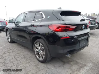 2020 BMW X2 sDrive28i with VIN WBXYH9C08L5R62746, listed as a IAAI auction lot 41788571 with 20,981 mi miles. Bid and sale history available at carsss.com. Image 3.