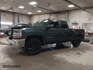 2019 Chevrolet Silverado 1500 LD LT with VIN 2GCVKPEC2K1193772, listed as a IAAI auction lot 41702388 with 105,369 mi miles. Bid and sale history available at carsss.com. Image 15.