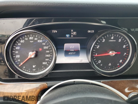 2017 Mercedes-Benz E 300 Luxury z VIN WDDZF4JB1HA289107, wystawiony jako Copart lot #53529655 z przebiegiem 63 217 mil mil oraz Szkoda całkowita • Salvage title. Historia ofert i sprzedaży dostępna na DreamBid. Obrazek 9.