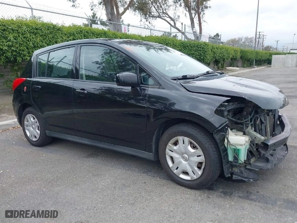 2011 Nissan Versa 1.8 S with VIN 3N1BC1CP4BL368169, listed as a IAAI auction lot 42054772 with 206,442 mi miles. Bid and sale history available at carsss.com. Image 1.
