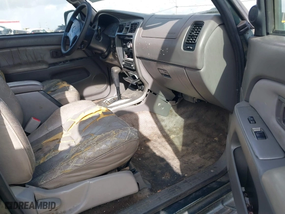 2001 Toyota 4Runner SR5 with VIN JT3GN86R610203825, listed as a IAAI auction lot 41820142 with 217,065 mi miles. Bid and sale history available at carsss.com. Image 5.