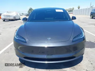 2024 Tesla Model 3 z VIN 5YJ3E1EA4RF721281, wystawiony jako IAAI lot #42238541 z przebiegiem 28 679 mil mil oraz . Historia ofert i sprzedaży dostępna na DreamBid. Obrazek 13.