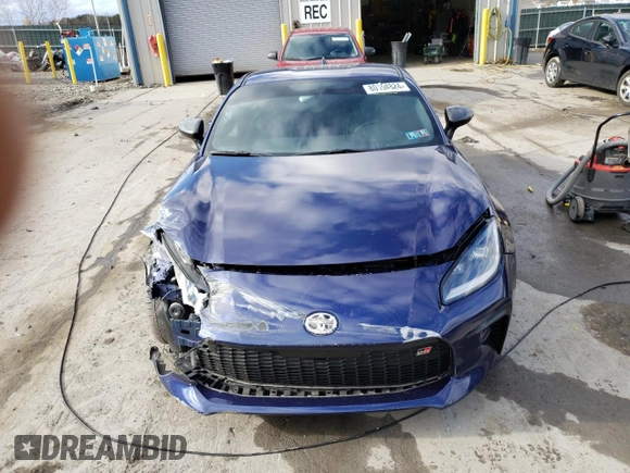 2022 Toyota GR86 Premium with VIN JF1ZNBE1XN9753016, listed as a Copart auction lot 80104824 with 0 mi miles and Salvage Title. Bid and sale history available at carsss.com. Image 5.