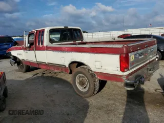 1990 Ford F-250 with VIN 1FTHX25M8LKA56573, listed as a Copart auction lot 74191114 with 88,682 mi miles and Salvage Title. Bid and sale history available at carsss.com. Image 2.