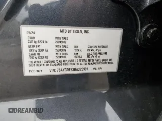 2024 Tesla Model Y Long Range с VIN 7SAYGDEE3RA328991, выставлен на аукционе Copart как лот 56637455 с пробегом Не указан миль и Списание • Salvage title. История ставок и продаж доступна на DreamBid. Изображение 13.