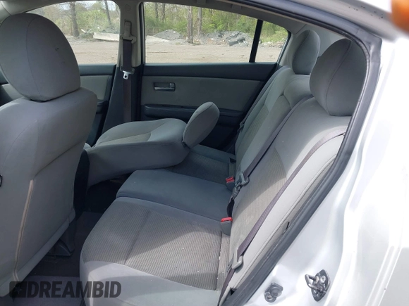 2011 Nissan Sentra SR with VIN 3N1AB6APXBL699627, listed as a IAAI auction lot 39342510 with 136,189 mi miles and . Bid and sale history available at DreamBid. Image 8.