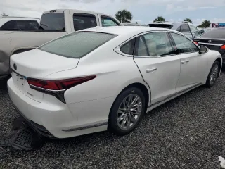 2019 Lexus LS with VIN JTHB51FF0K5008938, listed as a Copart auction lot 74080914 with 40,051 mi miles and Non Repairable. Bid and sale history available at carsss.com. Image 3.