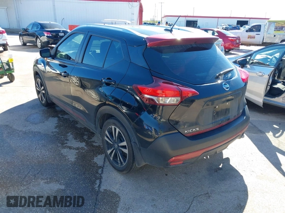 2019 Nissan Kicks S with VIN 3N1CP5CU3KL535479, listed as a IAAI auction lot 41302465 with 97,148 mi miles. Bid and sale history available at carsss.com. Image 3.