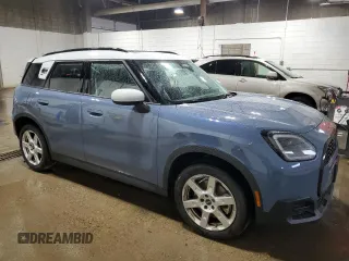 2025 MINI Countryman S z VIN WMZ23GA07S7R42869, wystawiony jako Copart lot #60282695 z przebiegiem 5 456 mil mil oraz Szkoda całkowita • Salvage title. Historia ofert i sprzedaży dostępna na DreamBid. Obrazek 4.