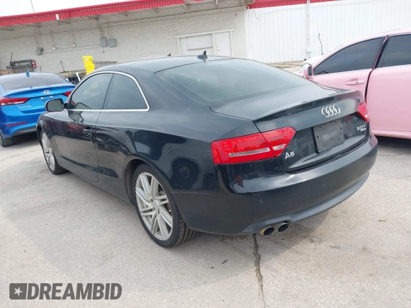 2012 Audi A5 Premium Plus z VIN WAULFAFR0CA014435, wystawiony jako IAAI lot #42289236 z przebiegiem 174 950 mil mil oraz . Historia ofert i sprzedaży dostępna na DreamBid. Obrazek 3.