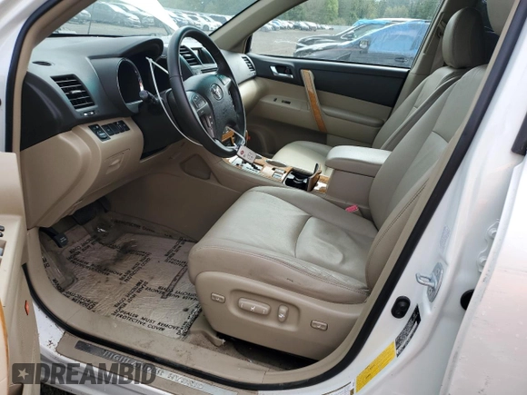 2008 Toyota Highlander Limited z VIN JTEEW44A882024685, wystawiony jako Copart lot #52004945 z przebiegiem 201 679 mil mil oraz Szkoda całkowita • Salvage title. Historia ofert i sprzedaży dostępna na DreamBid. Obrazek 7.