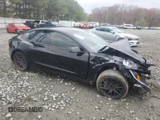 2024 Tesla Model 3 z VIN 5YJ3E1EA1RF730892, wystawiony jako Copart lot #51234655 z przebiegiem 11 464 mil mil oraz Szkoda całkowita • Salvage title. Historia ofert i sprzedaży dostępna na DreamBid. Obrazek 4.