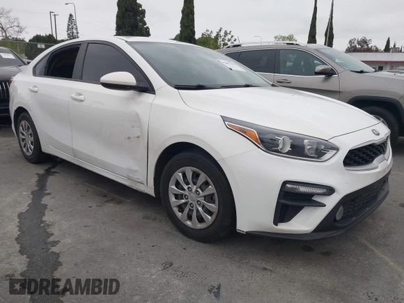 2021 Kia Forte FE with VIN 3KPF24AD2ME345167, listed as a IAAI auction lot 41891668 with 68,050 mi miles. Bid and sale history available at carsss.com. Image 1.