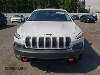 2014 Jeep Cherokee Trailhawk with VIN 1C4PJMBS5EW185510, listed as a Copart auction lot 55780005 with 130,358 mi miles and Clean title. Bid and sale history available at DreamBid. Image 5.