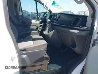 2020 Ford Transit Passenger XL with VIN 1FBAX2Y86LKA23463, listed as a IAAI auction lot 41848187 with 62,737 mi miles and . Bid and sale history available at DreamBid. Image 5.