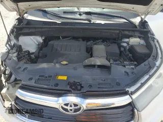 2015 Toyota Highlander XLE z VIN 5TDJKRFH4FS121555, wystawiony jako Copart lot #49957815 z przebiegiem 159 268 mil mil oraz Szkoda całkowita • Salvage title. Historia ofert i sprzedaży dostępna na DreamBid. Obrazek 11.