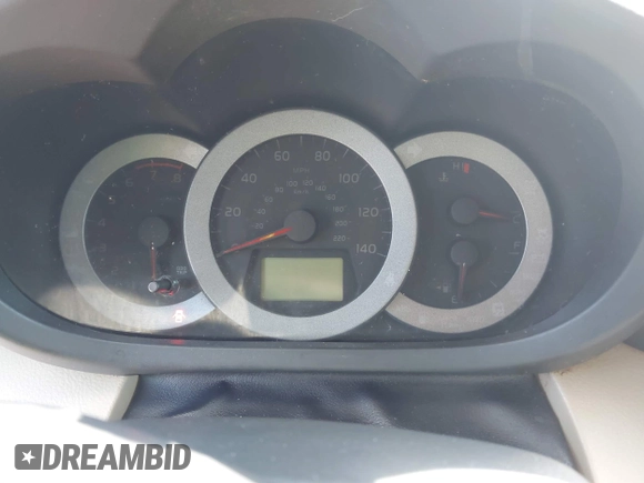 2011 Toyota RAV4 with VIN 2T3ZF4DV2BW085022, listed as a IAAI auction lot 42026068 with 1 mi miles. Bid and sale history available at carsss.com. Image 7.