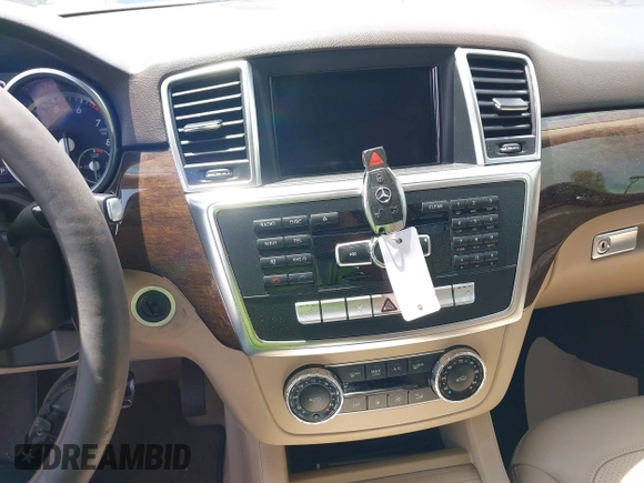 2015 Mercedes-Benz M 350 with VIN 4JGDA5HB1FA616659, listed as a IAAI auction lot 42168546 with 136,890 mi miles and . Bid and sale history available at DreamBid. Image 11.