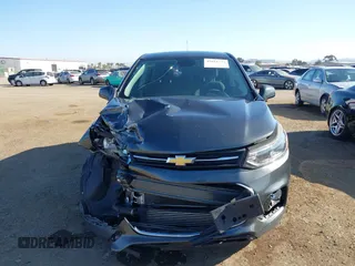 2020 Chevrolet Trax LS with VIN 3GNCJKSB1LL240323, listed as a IAAI auction lot 42011374 with 108,561 mi miles and . Bid and sale history available at carsss.com. Image 12.