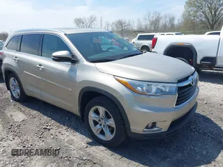 2015 Toyota Highlander Limited z VIN 5TDDKRFH0FS101039, wystawiony jako IAAI lot #42205522 z przebiegiem 153 547 mil mil oraz . Historia ofert i sprzedaży dostępna na DreamBid. Obrazek 1.