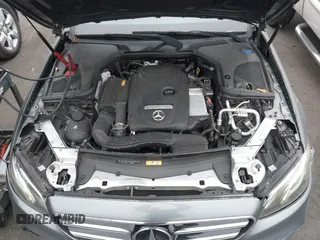 2018 Mercedes-Benz E-Class E 300 with VIN WDDZF4JB0JA433719, listed as a IAAI auction lot 41728360 with 46,848 mi miles. Bid and sale history available at carsss.com. Image 10.