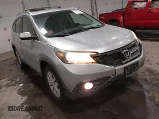 2013 Honda CR-V EX-L with VIN 2HKRM3H72DH504122, listed as a IAAI auction lot 41647580 with 217,451 mi miles and . Bid and sale history available at carsss.com. Image 1.