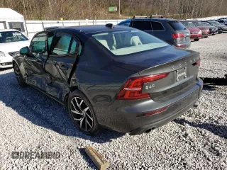 2019 Volvo S60 Momentum with VIN 7JRA22TK9KG015292, listed as a Copart auction lot 66358072 with 45,886 mi miles. Bid and sale history available at carsss.com. Image 3.