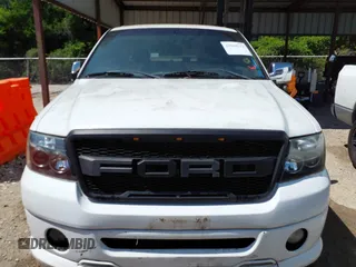 2008 Ford F-150 XLT z VIN 1FTPW12V78KE06868, wystawiony jako IAAI lot #42044311 z przebiegiem Nie podano mil oraz . Historia ofert i sprzedaży dostępna na DreamBid. Obrazek 6.
