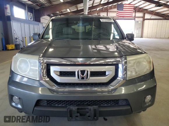 2009 Honda Pilot EX-L with VIN 5FNYF48529B032004, listed as a Copart auction lot 51122095 with 240,672 mi miles and Clean Title. Bid and sale history available at carsss.com. Image 5.