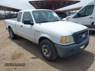 2007 Ford Ranger XL z VIN 1FTYR14U27PA74940, wystawiony jako IAAI lot #42382995 z przebiegiem 193 574 mil mil oraz . Historia ofert i sprzedaży dostępna na DreamBid. Obrazek 1.