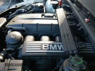 2011 BMW 3 Series 328i xDrive с VIN WBAPK5C58BA659953, выставлен на аукционе IAAI как лот 43430558 с пробегом 142 434 миль миль и . История ставок и продаж доступна на DreamBid. Изображение 12.