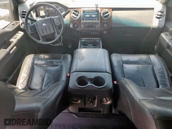 2012 Ford F-250 XL z VIN 1FT7W2BT8CEB73269, wystawiony jako Copart lot #63978235 z przebiegiem 294 869 mil mil oraz Szkoda całkowita • Salvage title. Historia ofert i sprzedaży dostępna na DreamBid. Obrazek 8.