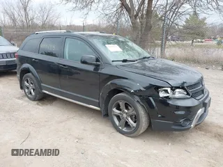 2016 Dodge Journey Crossroad Plus z VIN 3C4PDDGG4GT108633, wystawiony jako IAAI lot #41994913 z przebiegiem 157 526 mil mil oraz . Historia ofert i sprzedaży dostępna na DreamBid. Obrazek 1.