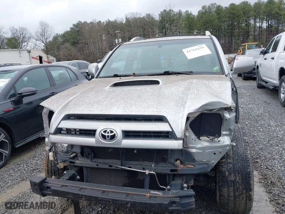2005 Toyota 4Runner SR5 with VIN JTEZU14R050058848, listed as a IAAI auction lot 41764430 with 189,902 mi miles. Bid and sale history available at carsss.com. Image 12.