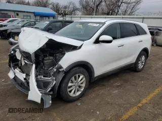2016 Kia Sorento LX with VIN 5XYPG4A34GG104327, listed as a Copart auction lot 43345775 with 130,325 mi miles and Salvage Title. Bid and sale history available at carsss.com. Image 1.