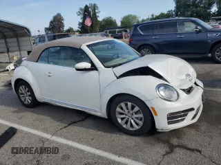 2019 Volkswagen Beetle S with VIN 3VW5DAATXKM505842, listed as a Copart auction lot 52631595 with 35,839 mi miles and Salvage title. Bid and sale history available at DreamBid. Image 4.