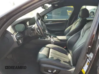 2020 BMW 5 Series 530i with VIN WBAJR3C04LWW81818, listed as a Copart auction lot 71645784 with 68,730 mi miles and Salvage Title. Bid and sale history available at DreamBid. Image 7.