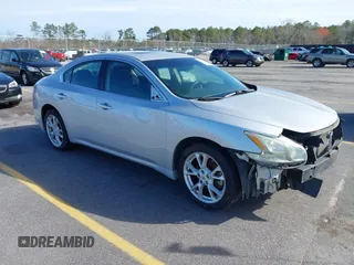 2013 Nissan Maxima SV with VIN 1N4AA5AP9DC819190, listed as a IAAI auction lot 41749681 with 186,784 mi miles and . Bid and sale history available at DreamBid. Image 1.