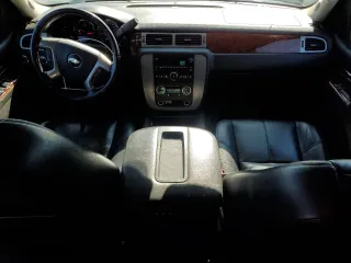 2011 Chevrolet Suburban LT with VIN 1GNSKJE33BR389346, listed as a Copart auction lot 48250195 with 217,815 mi miles and Salvage Title. Bid and sale history available at carsss.com. Image 8.