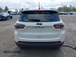 2019 Jeep Compass Latitude with VIN 3C4NJCBB0KT677025, listed as a IAAI auction lot 42574952 with 53,681 mi miles and . Bid and sale history available at DreamBid. Image 16.